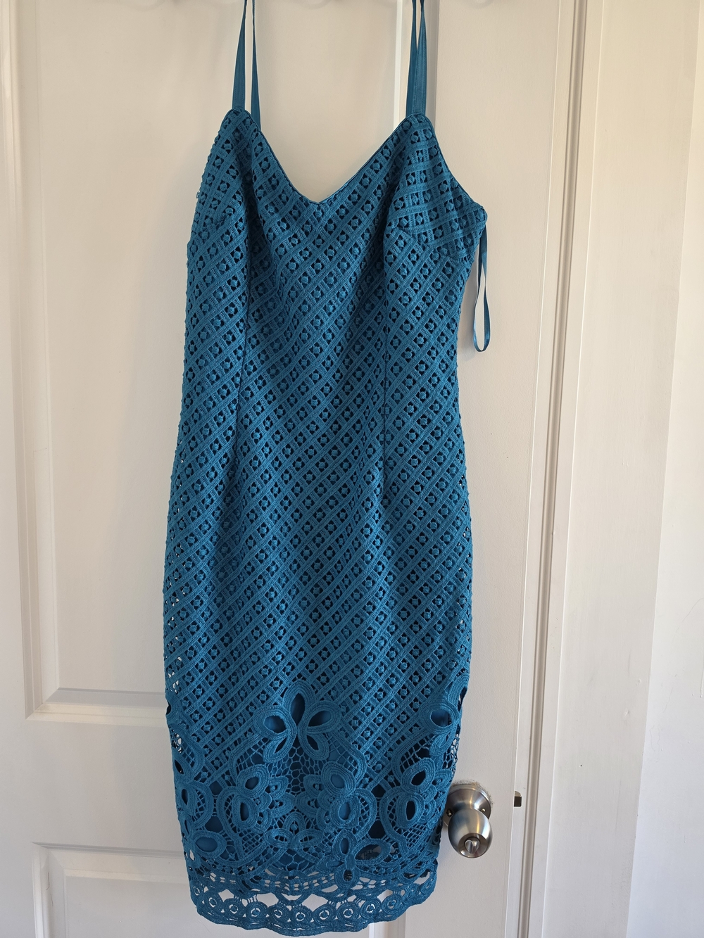 White House Black Market Teal Lace Midi Dress - Picture 2 of 3